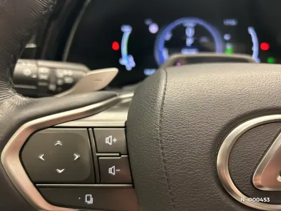 LEXUS RX V - voiture d'occasion - Photo 26