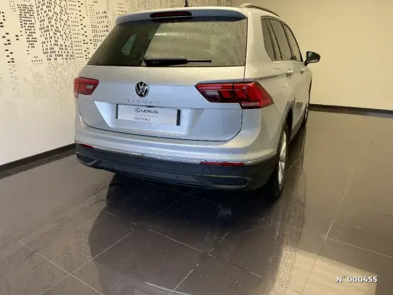 VOLKSWAGEN TIGUAN II - voiture d'occasion - Photo 4