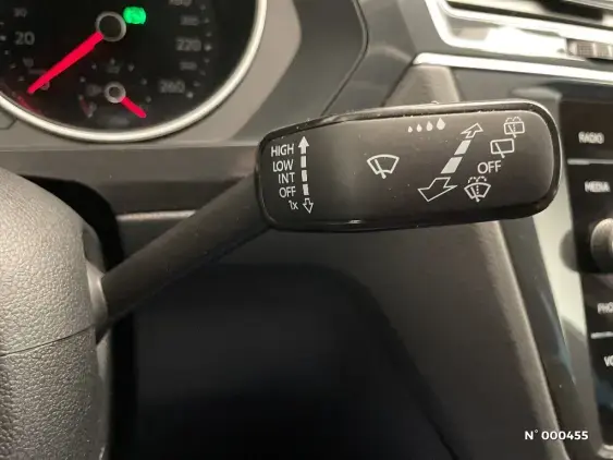 VOLKSWAGEN TIGUAN II - voiture d'occasion - Photo 29