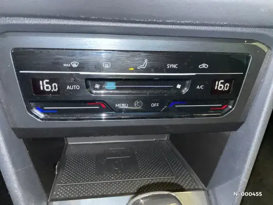 VOLKSWAGEN TIGUAN II - voiture d'occasion - Photo 34