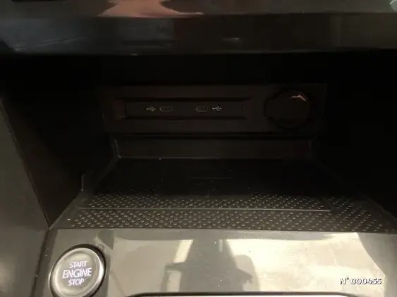 VOLKSWAGEN TIGUAN II - voiture d'occasion - Photo 37