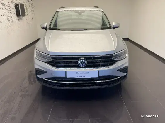 VOLKSWAGEN TIGUAN II - voiture d'occasion - Photo 3