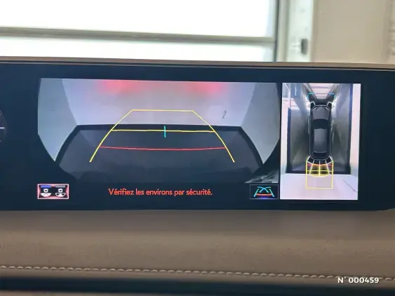 LEXUS UX - voiture d'occasion - Photo 14