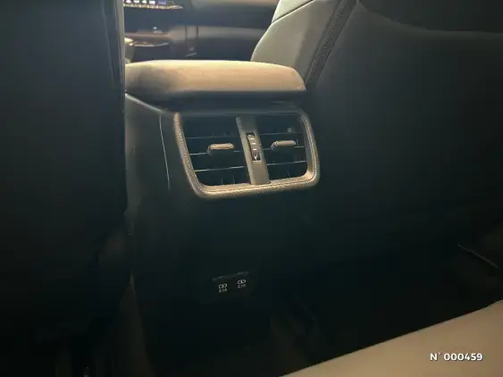 LEXUS UX - voiture d'occasion - Photo 37