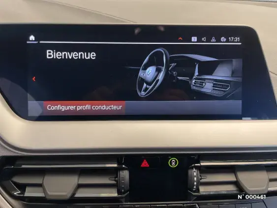 BMW SERIE 1 F40 - voiture d'occasion - Photo 13