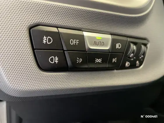 BMW SERIE 1 F40 - voiture d'occasion - Photo 15