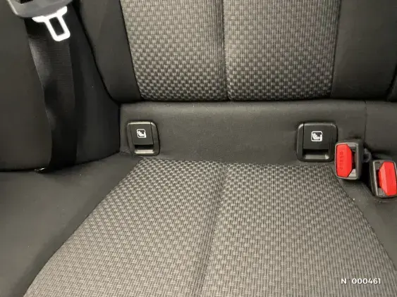 BMW SERIE 1 F40 - voiture d'occasion - Photo 33