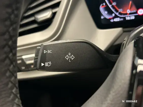 BMW SERIE 1 F40 - voiture d'occasion - Photo 27