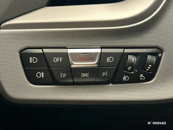 BMW SERIE 1 F40 - voiture d'occasion - Photo 29