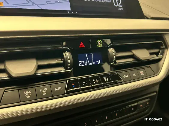 BMW SERIE 1 F40 - voiture d'occasion - Photo 31