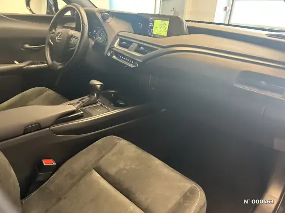 LEXUS UX - voiture d'occasion - Photo 10