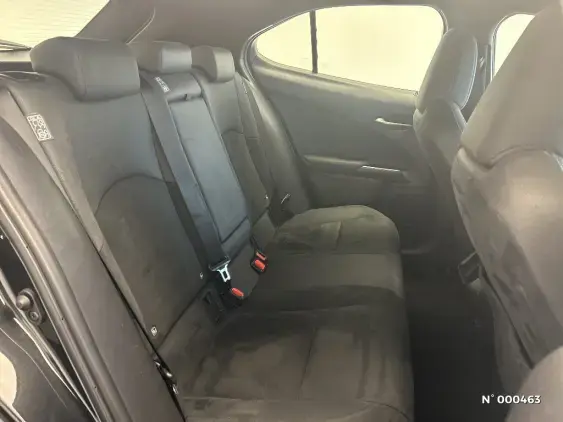 LEXUS UX - voiture d'occasion - Photo 11