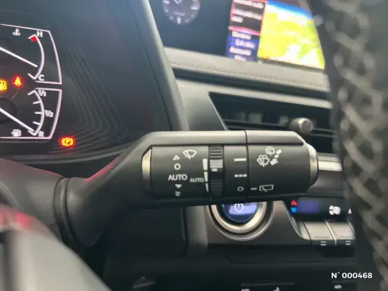 LEXUS UX - voiture d'occasion - Photo 29