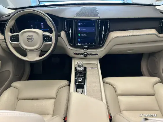 VOLVO XC60 II - voiture d'occasion - Photo 9