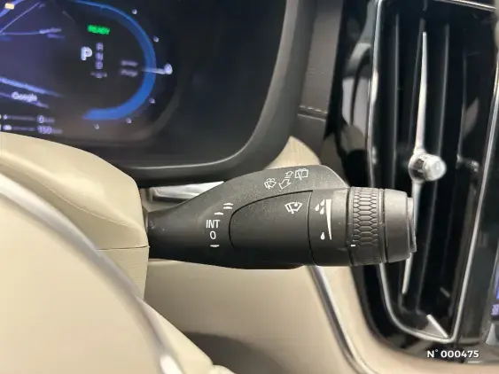 VOLVO XC60 II - voiture d'occasion - Photo 29