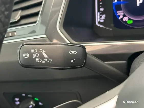 VOLKSWAGEN TIGUAN II - voiture d'occasion - Photo 27