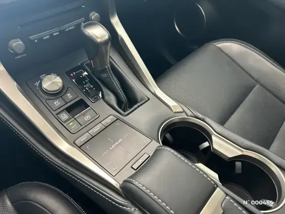 LEXUS NX - voiture d'occasion - Photo 31