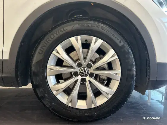 VOLKSWAGEN TIGUAN II - voiture d'occasion - Photo 8