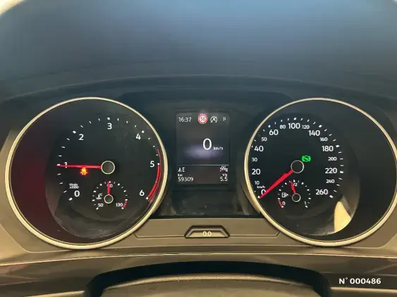 VOLKSWAGEN TIGUAN II - voiture d'occasion - Photo 12