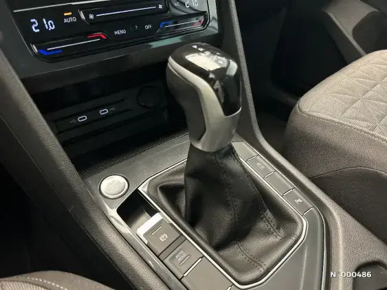 VOLKSWAGEN TIGUAN II - voiture d'occasion - Photo 31