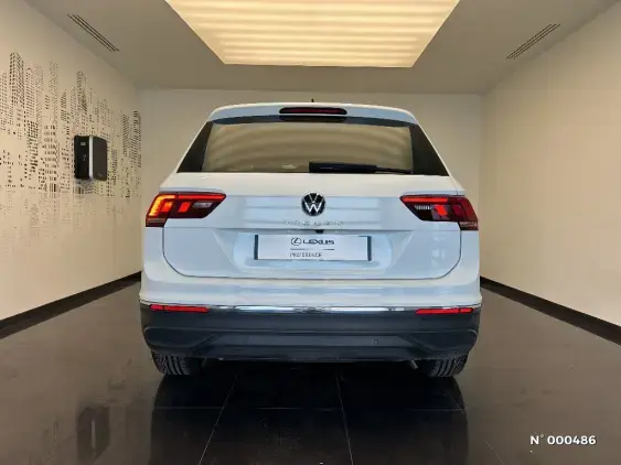 VOLKSWAGEN TIGUAN II - voiture d'occasion - Photo 6