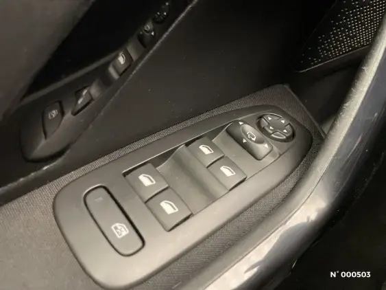 PEUGEOT 208 - voiture d'occasion - Photo 15