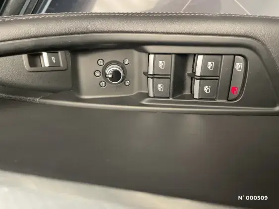 AUDI A4 AVANT - voiture d'occasion - Photo 26