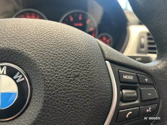 BMW SERIE 3 F30 LCI - voiture d'occasion - Photo 25