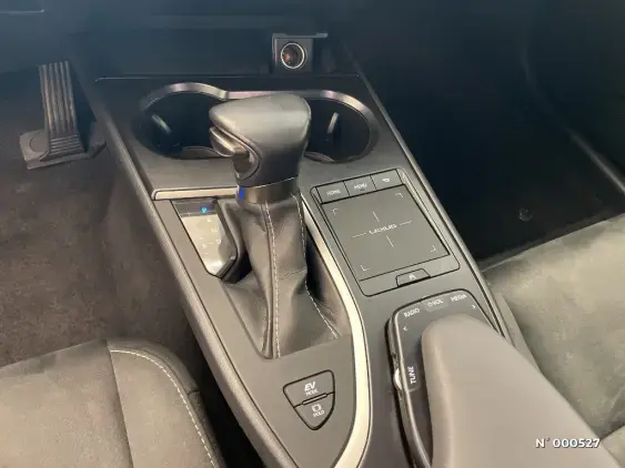 LEXUS UX - voiture d'occasion - Photo 38