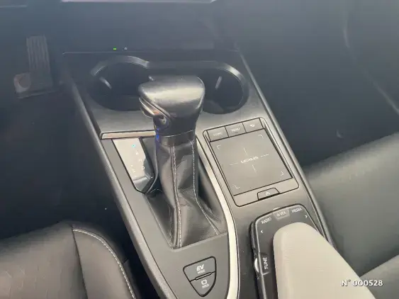 LEXUS UX - voiture d'occasion - Photo 15