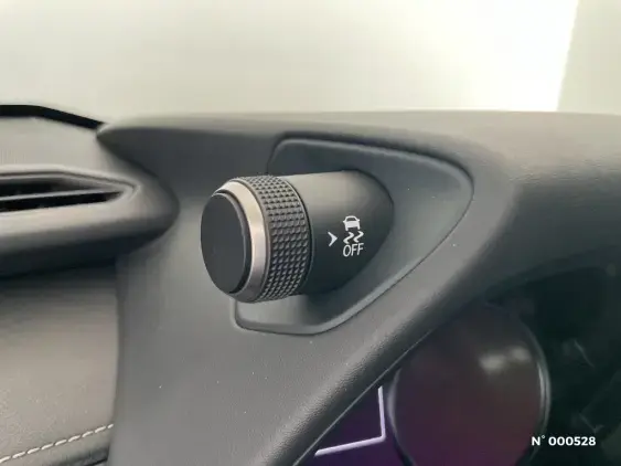 LEXUS UX - voiture d'occasion - Photo 35