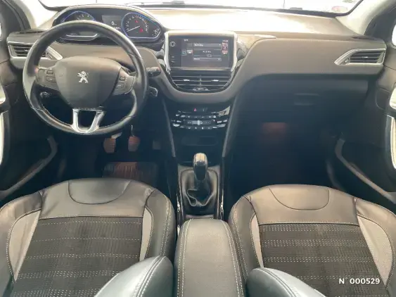 PEUGEOT 2008 - voiture d'occasion - Photo 9