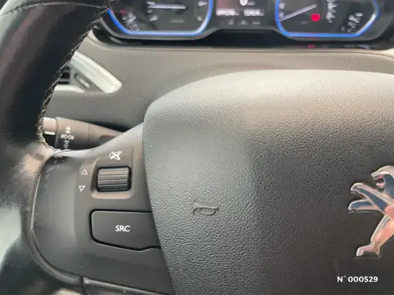 PEUGEOT 2008 - voiture d'occasion - Photo 26