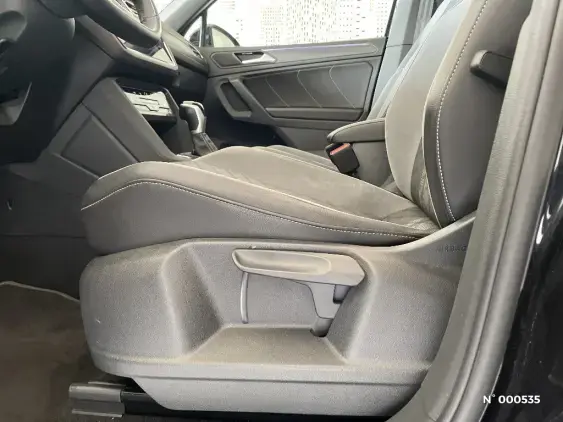 VOLKSWAGEN TIGUAN II - voiture d'occasion - Photo 27