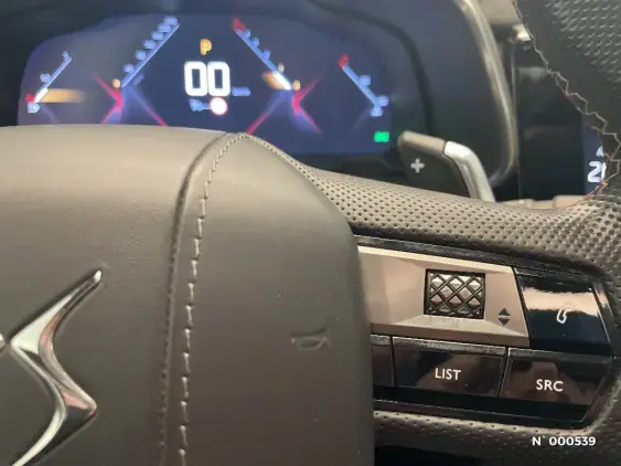 DS DS 7 CROSSBACK I - voiture d'occasion - Photo 27