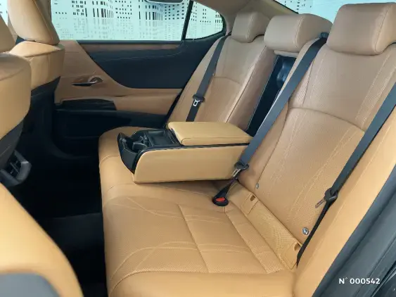 LEXUS ES VII - voiture d'occasion - Photo 37