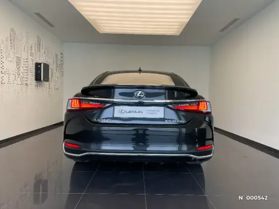 LEXUS ES VII - voiture d'occasion - Photo 6