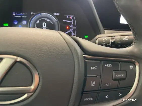 LEXUS UX - voiture d'occasion - Photo 27