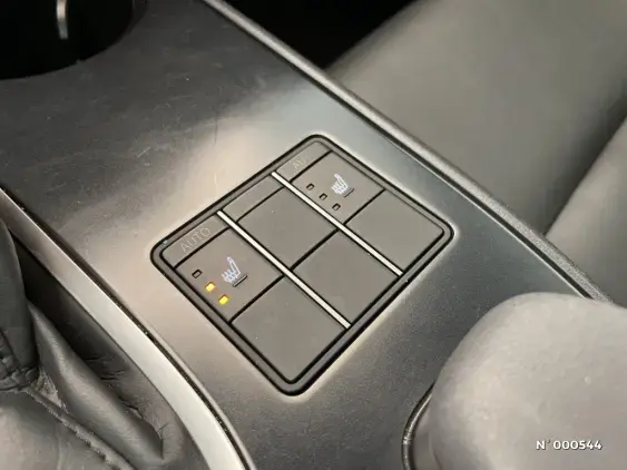 LEXUS UX - voiture d'occasion - Photo 30