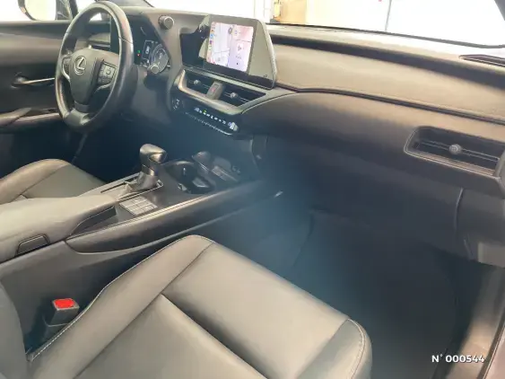 LEXUS UX - voiture d'occasion - Photo 10