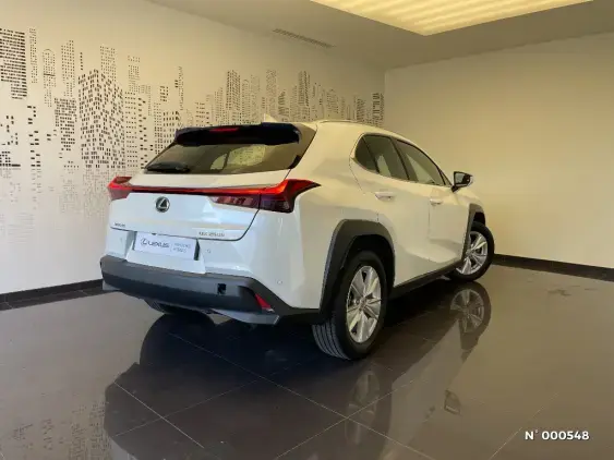 LEXUS UX - voiture d'occasion - Photo 4
