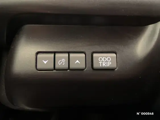 LEXUS UX - voiture d'occasion - Photo 29