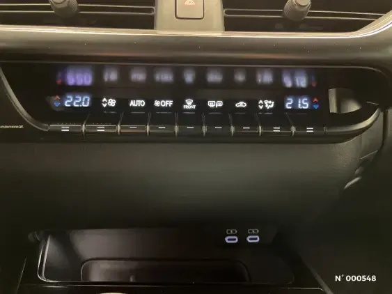 LEXUS UX - voiture d'occasion - Photo 33