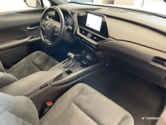 LEXUS UX - voiture d'occasion - Photo 10