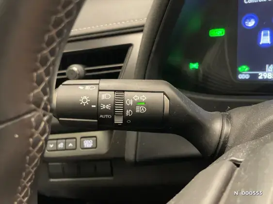 LEXUS UX - voiture d'occasion - Photo 27