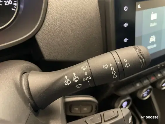 DACIA DUSTER II - voiture d'occasion - Photo 26
