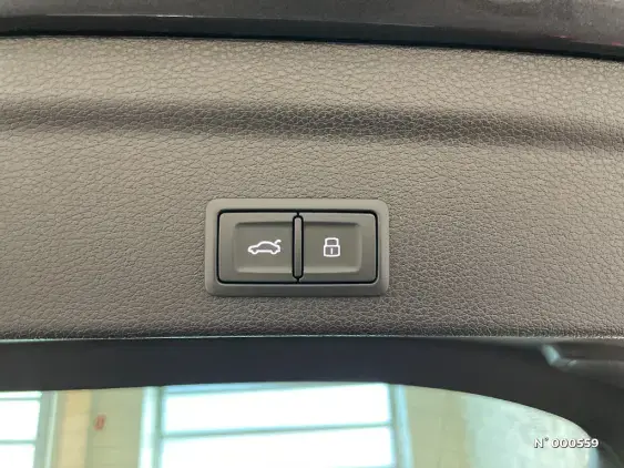 AUDI Q3 SPORTBACK II - voiture d'occasion - Photo 40