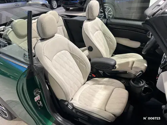 MINI CABRIO III - voiture d'occasion - Photo 10