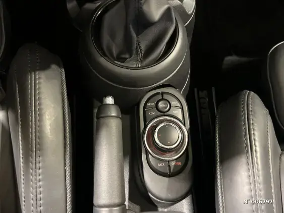 MINI CABRIO III - voiture d'occasion - Photo 32