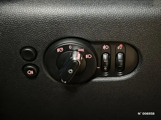 MINI MINI 5 PORTES III - voiture d'occasion - Photo 31